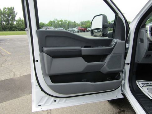 New 2023 Ford F350 XL w/ STX Appearance Package AWD/4WD image 17