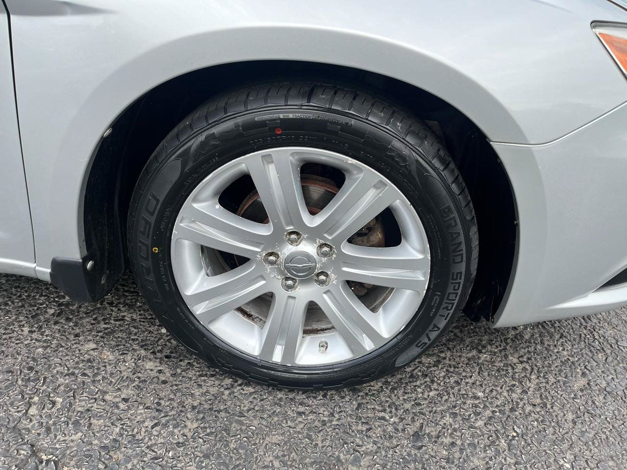 Used 2012 Chrysler 200 Touring w/ Cold Weather Group FWD image 11