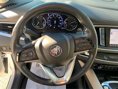 Used 2022 Buick Enclave Avenir w/ Avenir Technology Package image 15