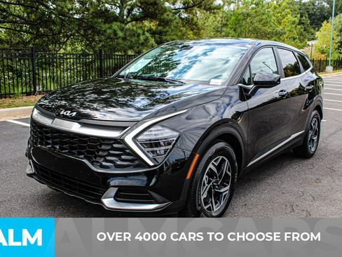 Used 2024 Kia Sportage LX image 3