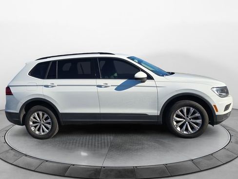 Used 2020 Volkswagen Tiguan S image 6