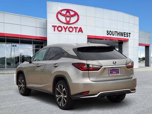 Used 2020 Lexus RX 450h AWD w/ Premium Package image 4