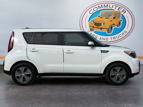 Used 2015 Kia Soul Base image 7