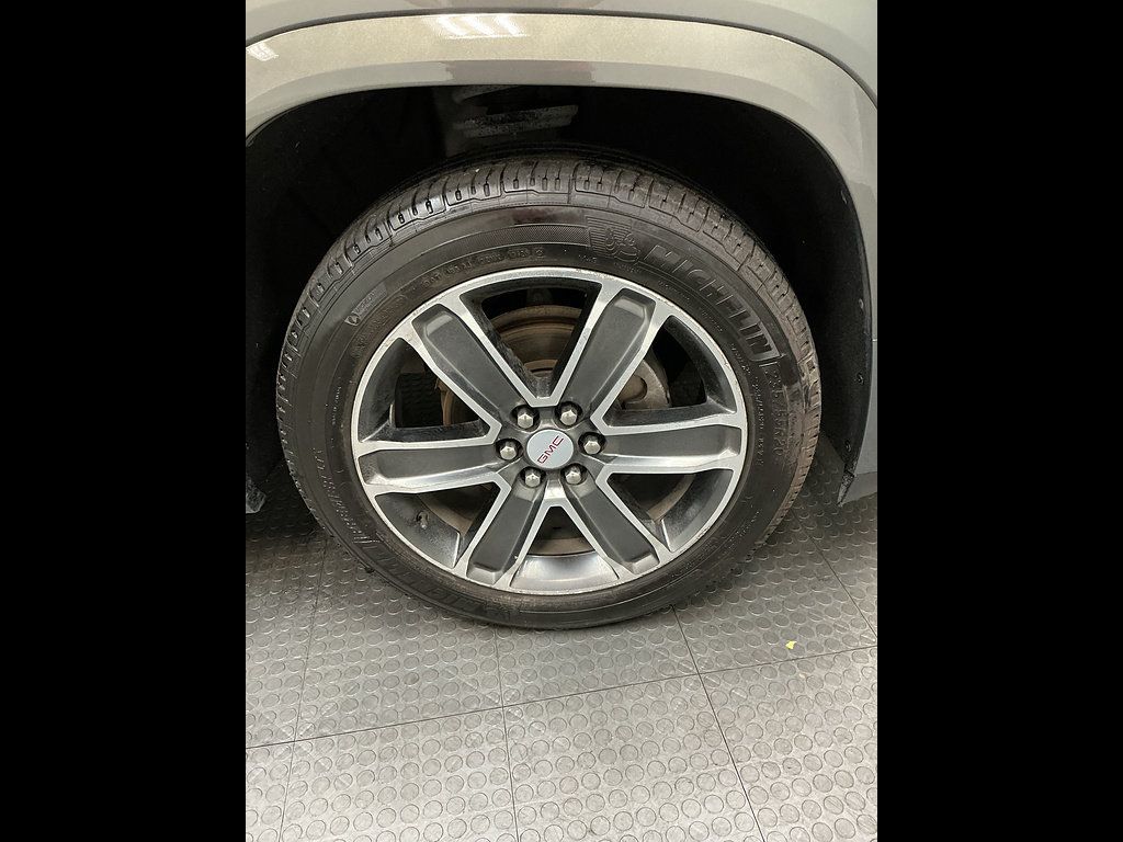 Used 2018 GMC Acadia Denali AWD/4WD image 42