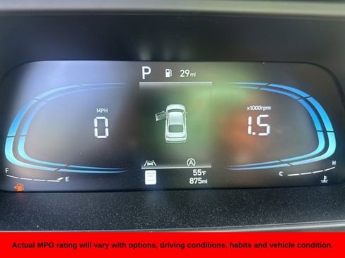 Used 2026 Hyundai Elantra SE w/ Cargo Package image 7