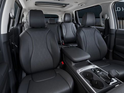 New 2026 Kia Carnival SX image 15