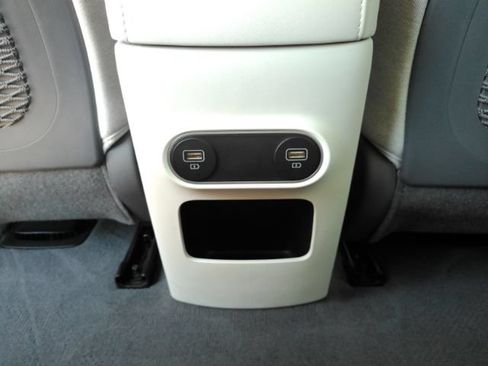 Used 2023 Hyundai Ioniq 5 SEL RWD image 27
