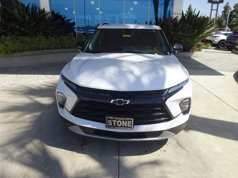 Certified 2024 Chevrolet Blazer LT w/ Convenience Package AWD/4WD image 2