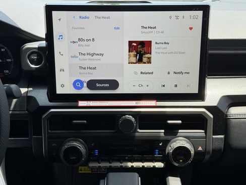New 2026 Toyota 4Runner Limited AWD/4WD image 16