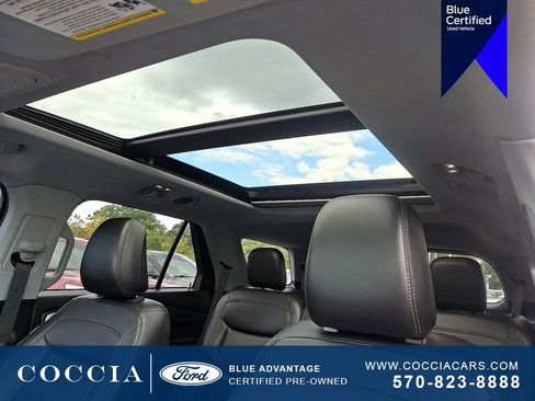 Certified 2021 Ford Explorer XLT w/ Equipment Group 202A image 15