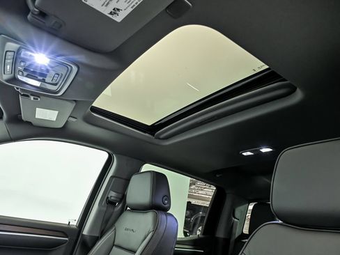 New 2026 GMC Sierra 1500 Denali AWD/4WD image 11