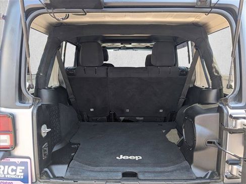 Used 2013 Jeep Wrangler Unlimited Sport AWD/4WD image 6