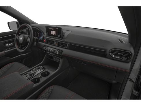 Used 2025 Honda Pilot Sport image 13