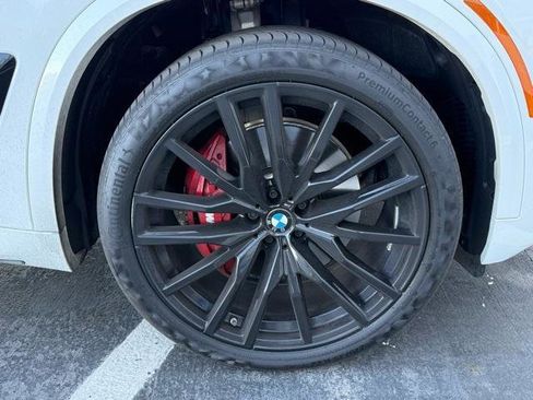 Used 2024 BMW X5 xDrive40i w/ M Sport Package image 14