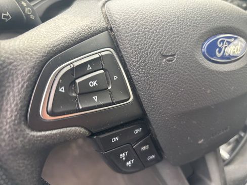 Used 2019 Ford Escape SE AWD/4WD image 8