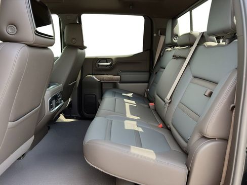 Used 2020 GMC Sierra 1500 Denali w/ Technology Package AWD/4WD image 7