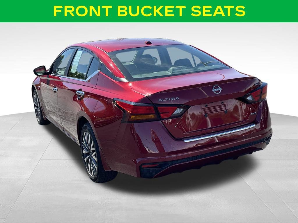 Used 2023 Nissan Altima 2.5 SV AWD/4WD image 10