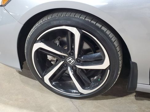 Used 2022 Honda Accord Sport image 41