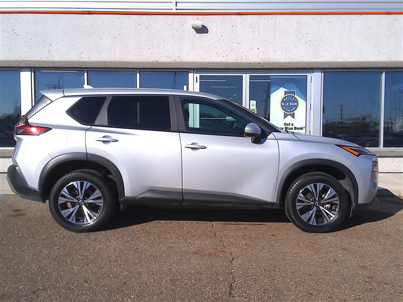 Used 2023 Nissan Rogue SV AWD/4WD image 4
