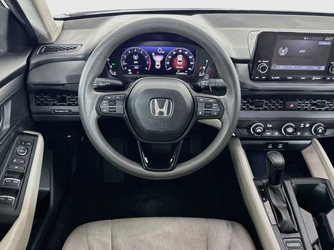 Used 2023 Honda Accord LX image 15