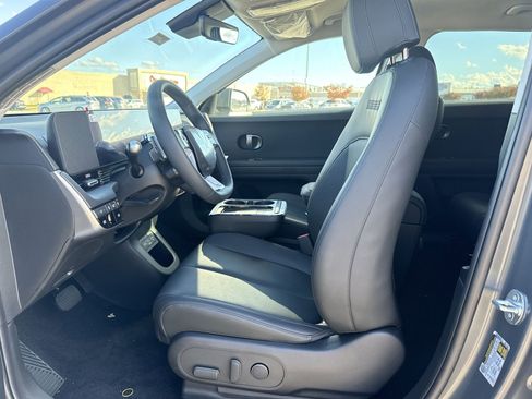 New 2025 Hyundai Ioniq 5 SEL image 13