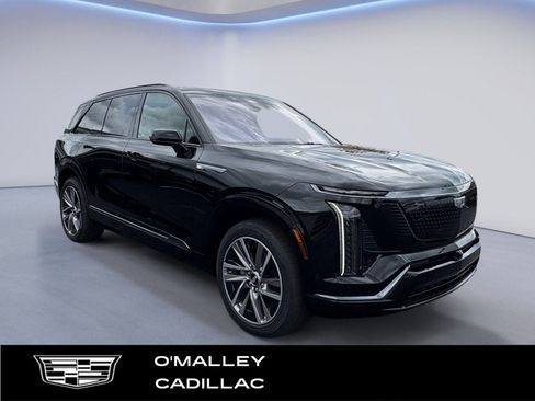 New 2026 Cadillac Vistiq Sport w/ LPO, Floor Liner Package image 7