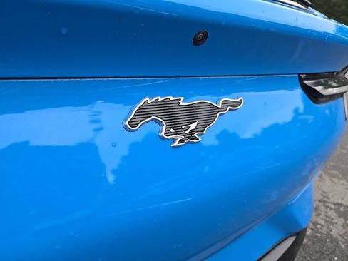 Used 2022 Ford Mustang Mach-E Premium AWD/4WD image 11