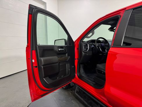 Used 2021 Chevrolet Silverado 1500 RST w/ All Star Edition Plus image 3