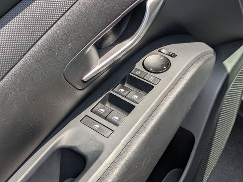 Used 2025 Hyundai Santa Cruz SEL FWD image 13