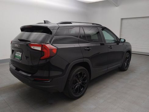 Used 2022 GMC Terrain SLE w/ Driver Convenience Package FWD image 10