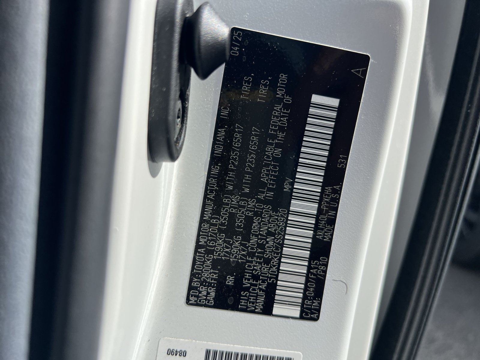 Used 2025 Toyota Sienna LE FWD image 25
