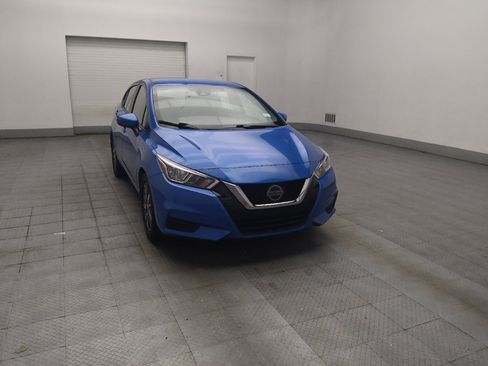 Used 2021 Nissan Versa SV FWD image 13