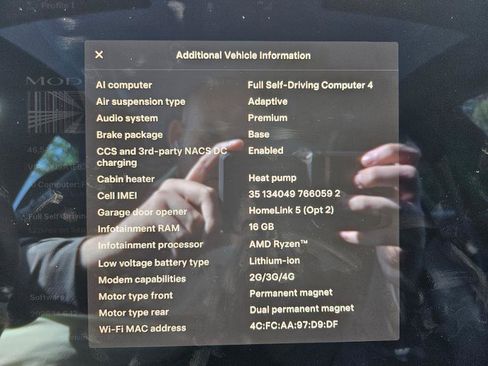 Used 2023 Tesla Model S Plaid AWD/4WD image 3