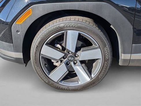 Used 2024 Hyundai Santa Fe Limited FWD image 10