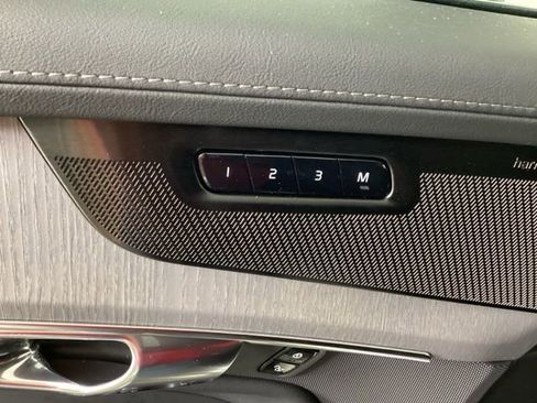 New 2026 Volvo XC90 T8 Ultra w/ Protection Package image 26