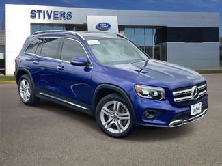 Used 2020 Mercedes-Benz GLB 250 4MATIC w/ Premium Package video 1