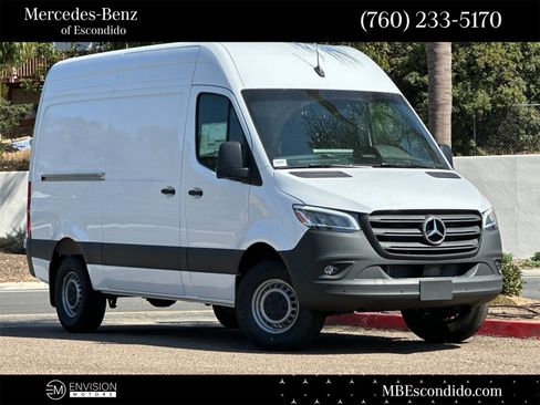 New 2025 Mercedes-Benz Sprinter 2500 image 1