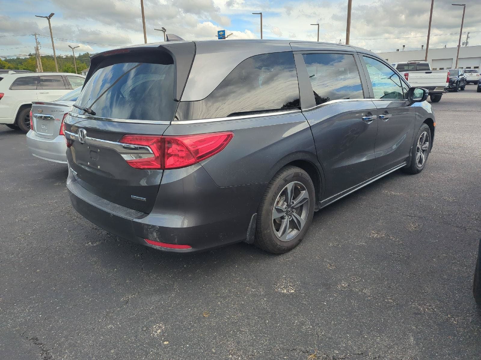 Used 2018 Honda Odyssey Touring image 6