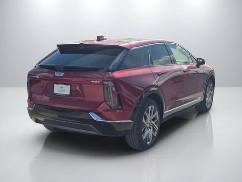 New 2026 Cadillac Optiq Luxury 1 RWD image 5