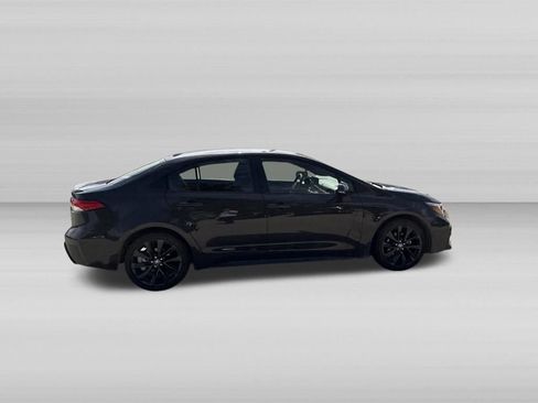 Used 2026 Toyota Corolla SE FWD image 5