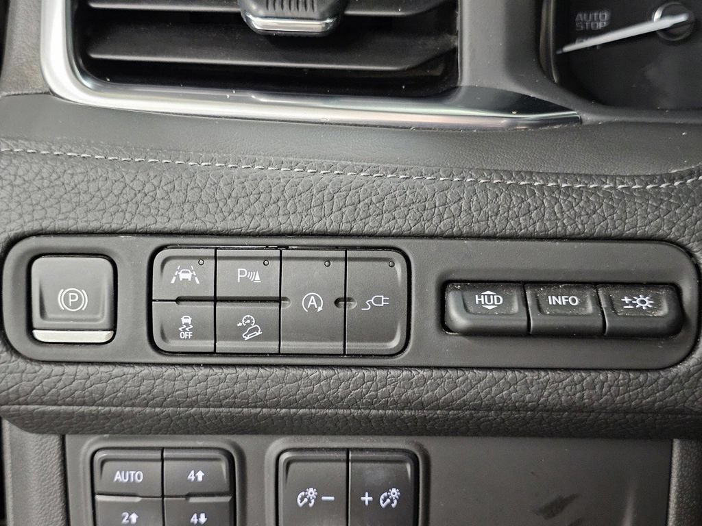 Used 2021 GMC Yukon Denali AWD/4WD image 40