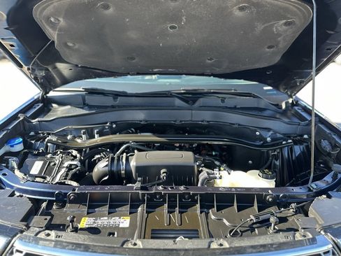 Used 2021 Ford Explorer Limited w/ Equipment Group 301A image 8