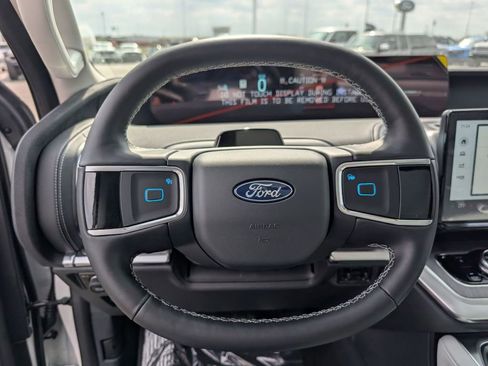 New 2026 Ford Expedition Max Platinum image 34