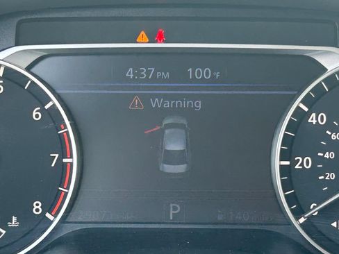 Used 2025 Nissan Altima 2.5 SV FWD image 22
