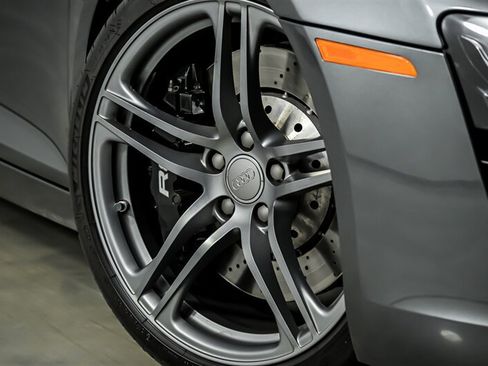 Used 2011 Audi R8 V8 AWD/4WD image 3