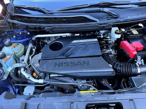 Used 2023 Nissan Rogue SL w/ SL Premium Package image 30