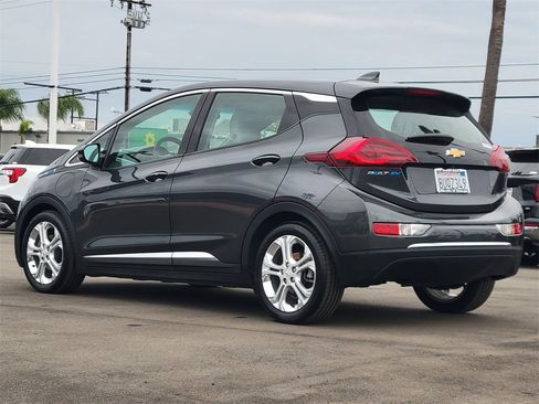 Used 2020 Chevrolet Bolt LT image 2
