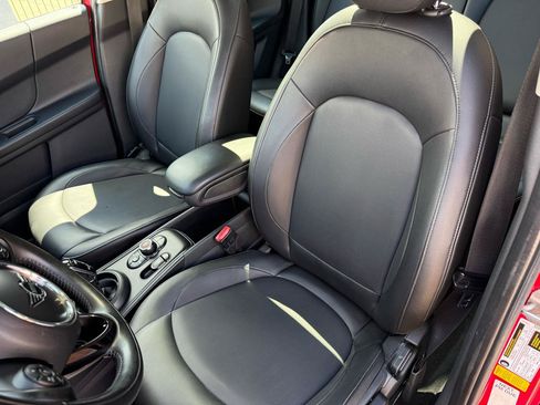 Used 2020 MINI Cooper Countryman FWD image 6