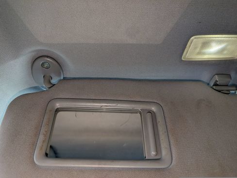 Used 2022 Toyota Camry SE FWD image 31