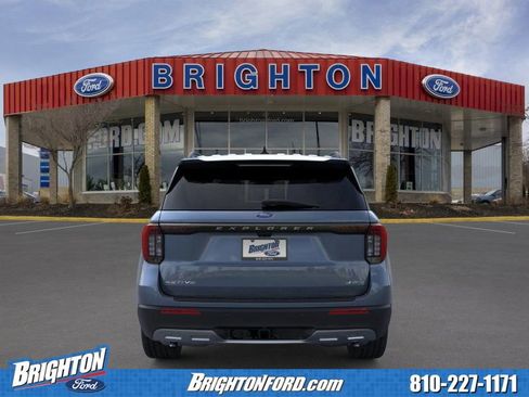 Used 2026 Ford Explorer Active w/ Active Comfort Package image 8
